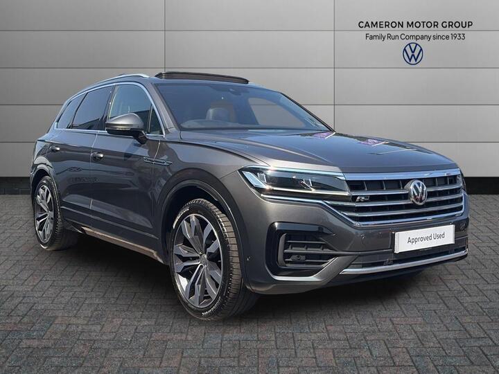 Volkswagen Touareg 3.0 TDI V6 R-Line Tech Tiptronic 4Motion Euro 6 (s/s) 5dr