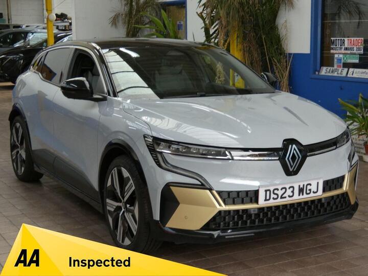 Renault MEGANE E-TECH 60kWh Iconic Auto 5dr (optimum Charge)