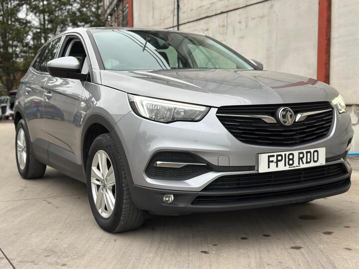 Vauxhall Grandland X 1.6 Turbo D BlueInjection SE Euro 6 (s/s) 5dr