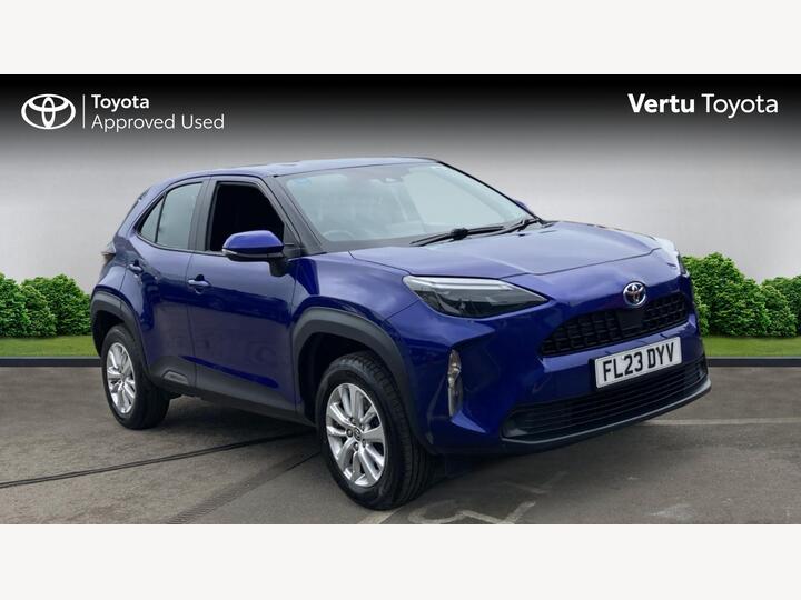 Toyota Yaris Cross 1.5 VVT-h Icon E-CVT Euro 6 (s/s) 5dr Toyota Yaris Cross 1.5 VVT-h Icon E-CVT Euro 6 (s/s) 5dr