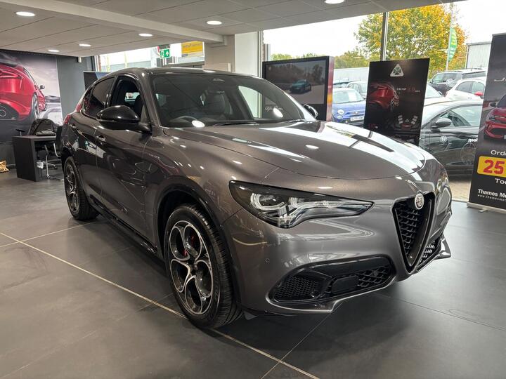 Alfa Romeo Stelvio 2.0T Veloce Auto Q4 AWD Euro 6 (s/s) 5dr
