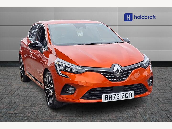 Renault Clio 1.6 E-TECH Techno Auto Euro 6 (s/s) 5dr Renault Clio 1.6 E-TECH Techno Auto Euro 6 (s/s) 5dr