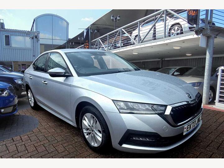 Skoda Octavia 1.0 TSI SE Euro 6 (s/s) 5dr Skoda Octavia 1.0 TSI SE Euro 6 (s/s) 5dr