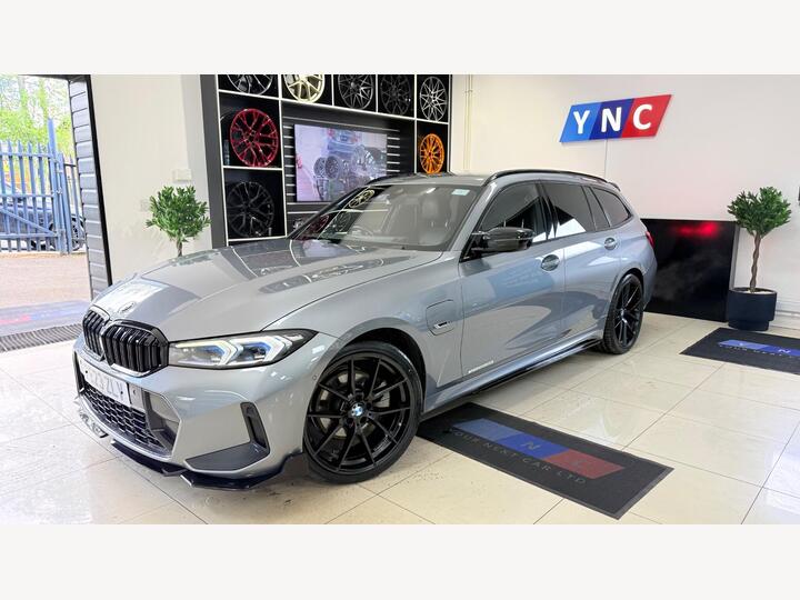 BMW 3 Series 2.0 330e 12kWh M Sport Touring Auto Euro 6 (s/s) 5dr