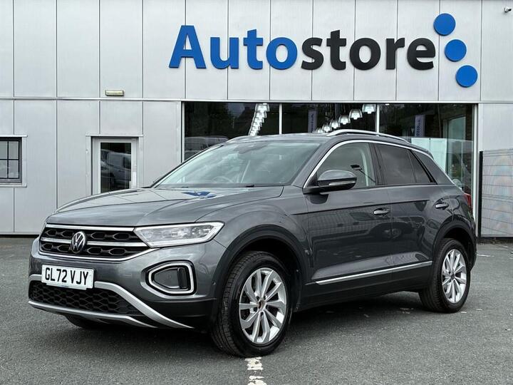 Volkswagen T-Roc 2.0 TSI Style DSG 4Motion Euro 6 (s/s) 5dr Volkswagen T-Roc 2.0 TSI Style DSG 4Motion Euro 6 (s/s) 5dr