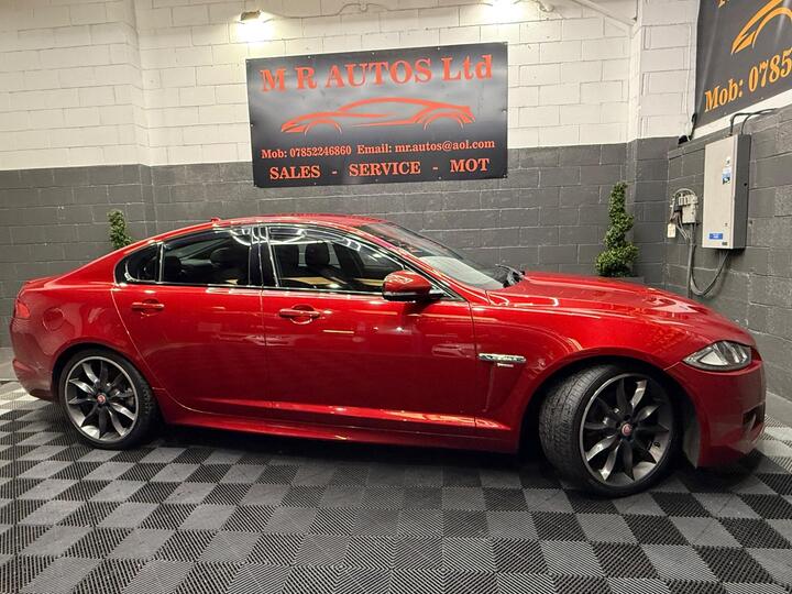 Jaguar XF 2.2d R-Sport Black Auto Euro 5 (s/s) 4dr