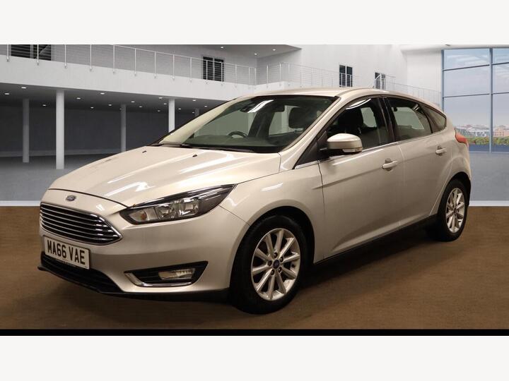Ford Focus 1.0T EcoBoost Titanium Auto Euro 6 (s/s) 5dr