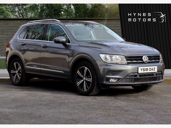Volkswagen TIGUAN 2.0 TDI SE Navigation Euro 6 (s/s) 5dr Volkswagen TIGUAN 2.0 TDI SE Navigation Euro 6 (s/s) 5dr