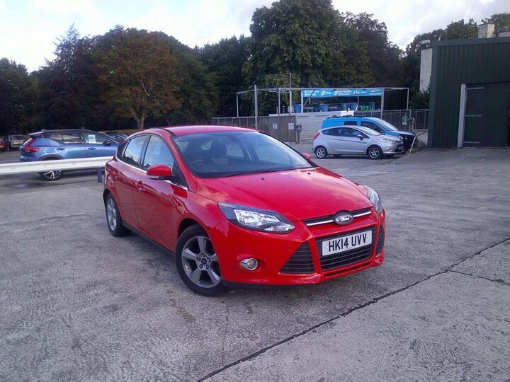Ford FOCUS 1.6 TDCi ECOnetic Zetec Navigator Euro 5 (s/s) 5dr