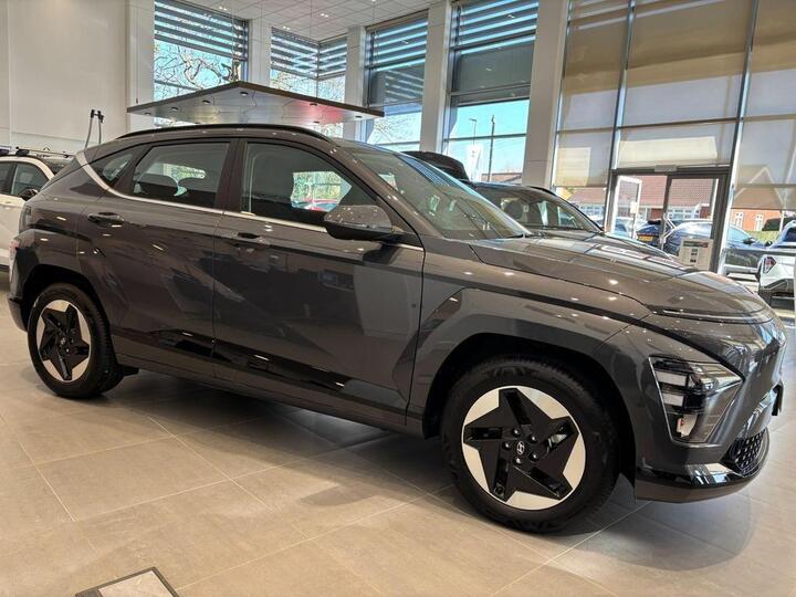 Hyundai KONA 65.4kWh Advance Auto 5dr