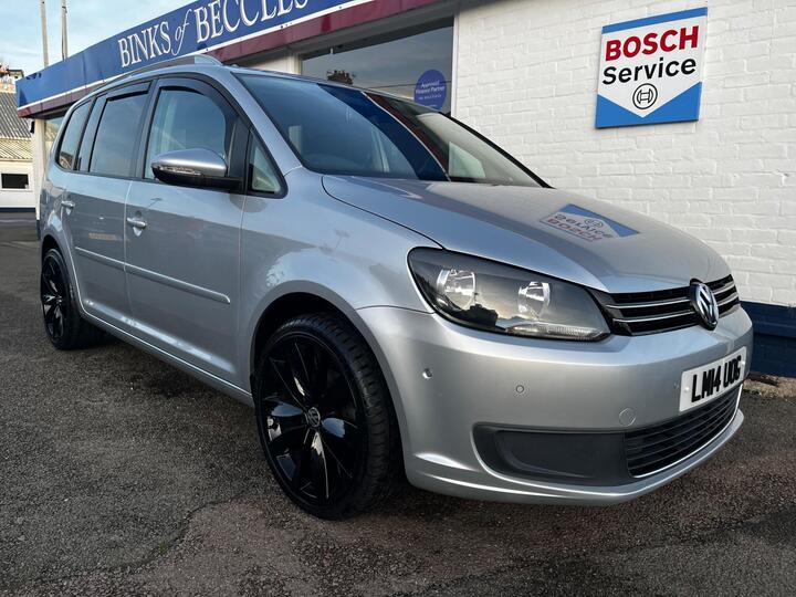 Volkswagen Touran 1.6 TDI SE Euro 5 5dr Volkswagen Touran 1.6 TDI SE Euro 5 5dr