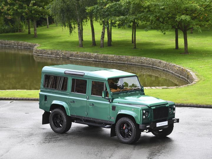 Land Rover Defender 110 V8 By Twisted