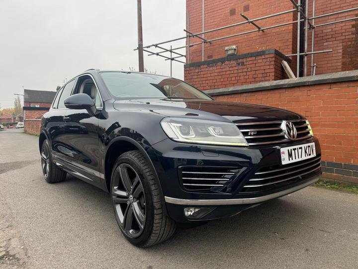 Volkswagen Touareg 3.0 TDI V6 BlueMotion Tech R-Line Plus Tiptronic 4WD Euro 6 (s/s) 5dr