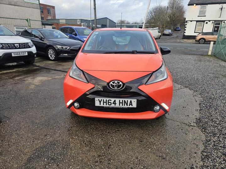 Toyota AYGO 1.0 VVT-i X-cite X-shift Euro 5 5dr Euro 5