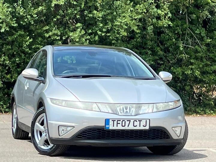 Honda Civic 1.8 I-VTEC ES 5dr