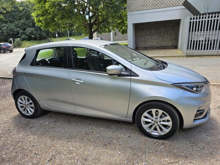 Renault ZOE R135 EV50 52kWh Iconic Auto 5dr (Rapid Charge)