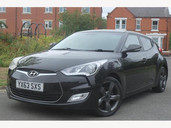 Hyundai Veloster 1.6 GDi Euro 5 4dr Hyundai Veloster 1.6 GDi Euro 5 4dr