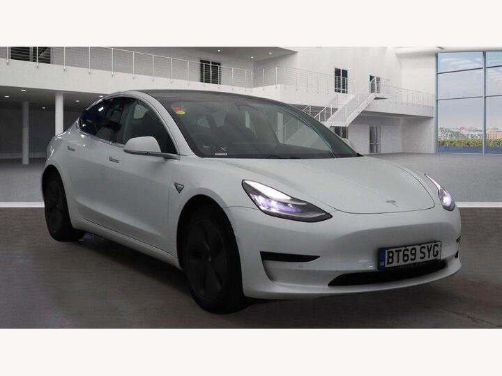 Tesla Model 3 Standard Range Plus Auto RWD 4dr Tesla Model 3 Standard Range Plus Auto RWD 4dr