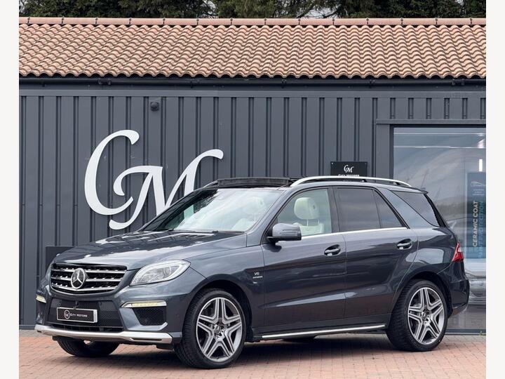 Mercedes-Benz M-CLASS 5.5 ML63 V8 AMG SpdS+7GT 4WD Euro 5 (s/s) 5dr Mercedes-Benz M-CLASS 5.5 ML63 V8 AMG SpdS+7GT 4WD Euro 5 (s/s) 5dr