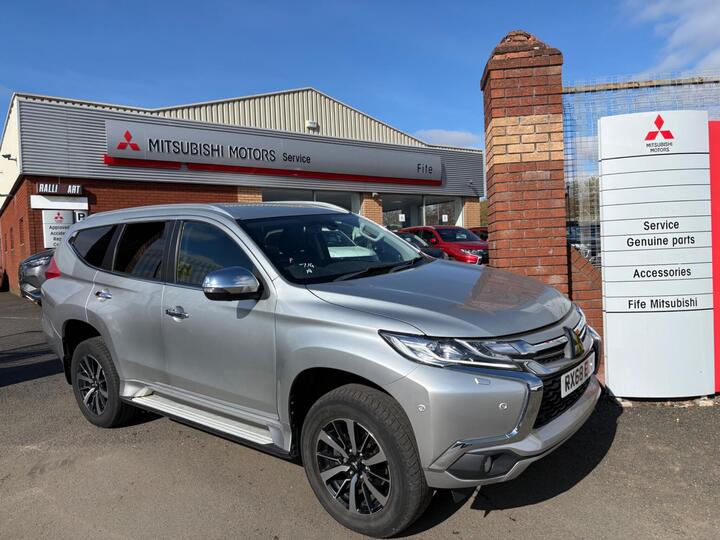 Mitsubishi Shogun Sport 2.4D 4 Auto 4WD Euro 6 5dr Mitsubishi Shogun Sport 2.4D 4 Auto 4WD Euro 6 5dr
