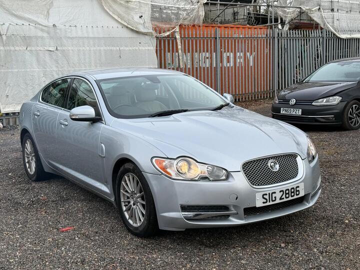 Jaguar XF 2.7d V6 Luxury Auto Euro 4 4dr