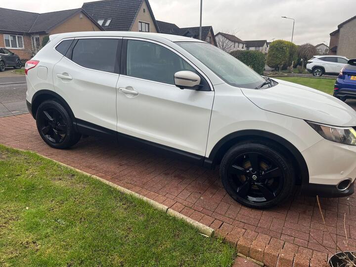 Nissan Qashqai 1.5 DCi N-tec 2WD Euro 6 (s/s) 5dr