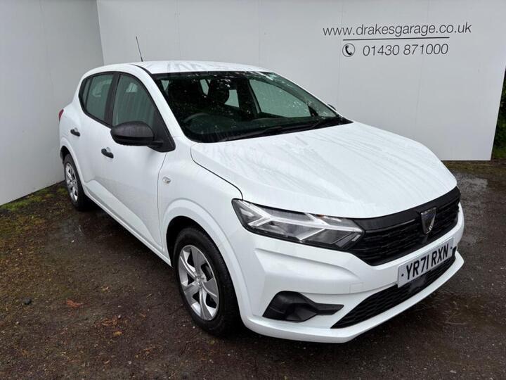 Dacia Sandero 1.0 TCe Essential Euro 6 (s/s) 5dr