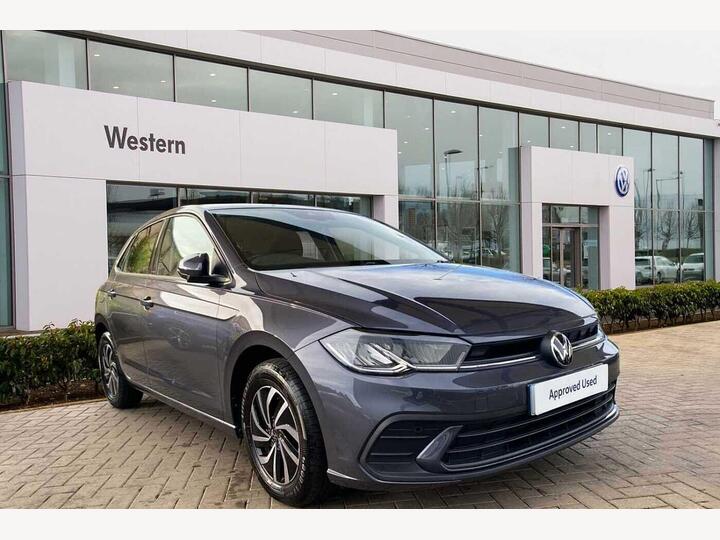 Volkswagen Polo 1.0 TSI Life Euro 6 (s/s) 5dr Volkswagen Polo 1.0 TSI Life Euro 6 (s/s) 5dr