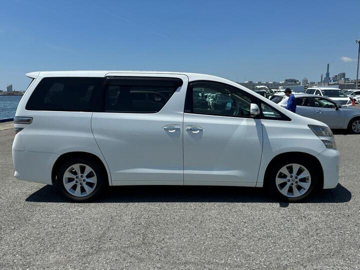 Toyota Vellfire 3.5 V