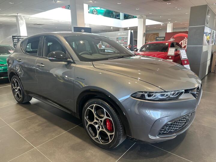 Alfa Romeo Tonale 1.5 VGT MHEV Veloce DCT Euro 6 5dr Alfa Romeo Tonale 1.5 VGT MHEV Veloce DCT Euro 6 5dr