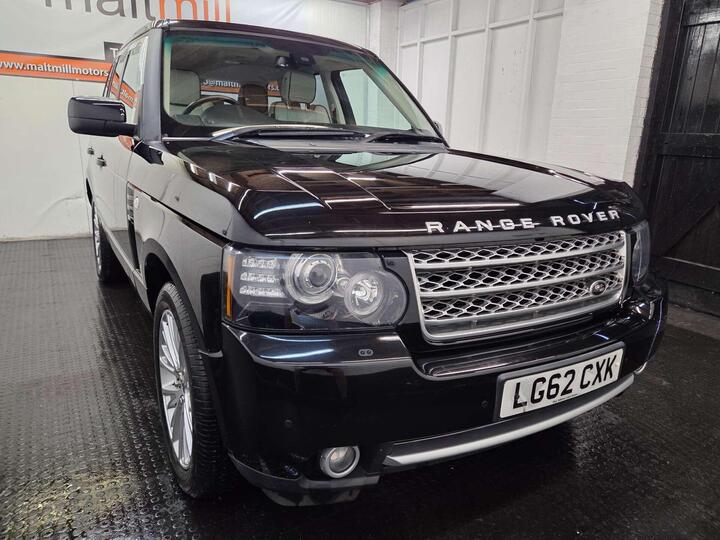 Land Rover RANGE ROVER 4.4 TD V8 Westminster Auto 4WD Euro 5 5dr Land Rover RANGE ROVER 4.4 TD V8 Westminster Auto 4WD Euro 5 5dr