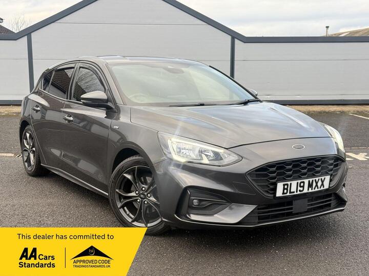 Ford Focus 1.0T EcoBoost ST-Line Euro 6 (s/s) 5dr