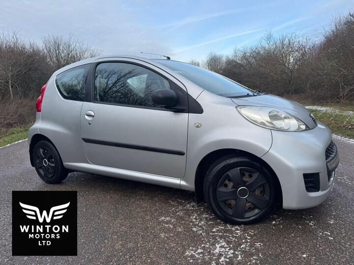 Peugeot 107 1.0 12V Urban Euro 5 3dr