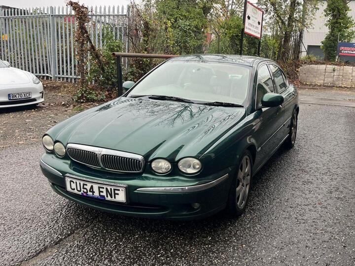 Jaguar X-TYPE 2.1 V6 SE Plus 4dr