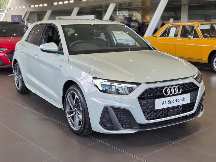 Audi A1 1.0 TFSI 30 S Line Sportback S Tronic Euro 6 (s/s) 5dr