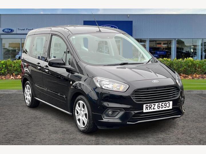 Ford TOURNEO COURIER 1.5 TDCi Zetec Euro 6 5dr Ford TOURNEO COURIER 1.5 TDCi Zetec Euro 6 5dr