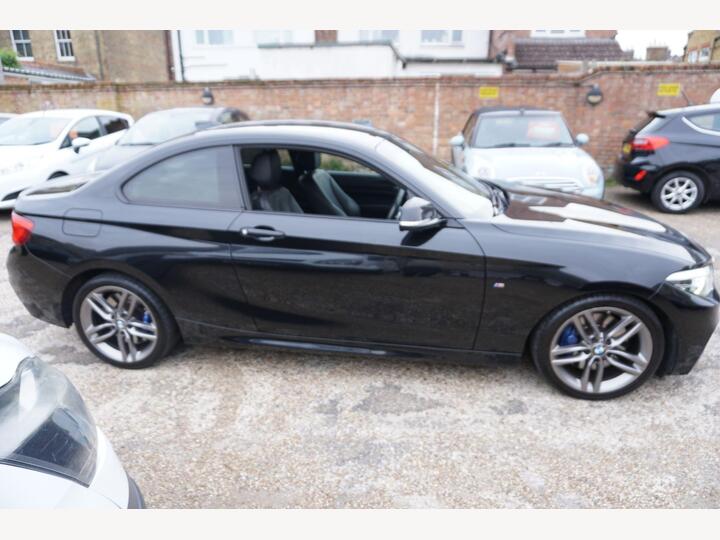 BMW 2 Series 2.0 220i M Sport Auto Euro 6 (s/s) 2dr