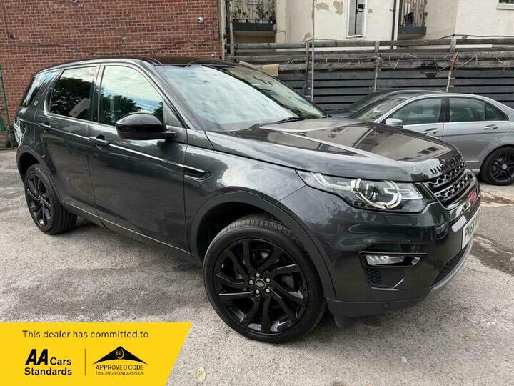 Land Rover Discovery Sport 2.0 TD4 HSE Black Auto 4WD Euro 6 (s/s) 5dr Land Rover Discovery Sport 2.0 TD4 HSE Black Auto 4WD Euro 6 (s/s) 5dr