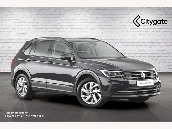 Volkswagen Tiguan 1.5 TSI Life Euro 6 (s/s) 5dr