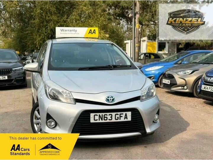 Toyota Yaris 1.5 VVT-h T4 CVT Euro 5 5dr