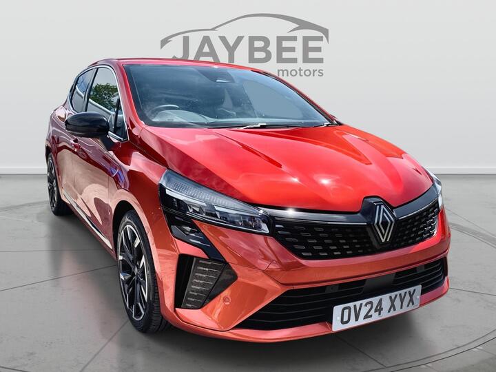 Renault Clio 1.6 E-TECH Techno Auto Euro 6 (s/s) 5dr
