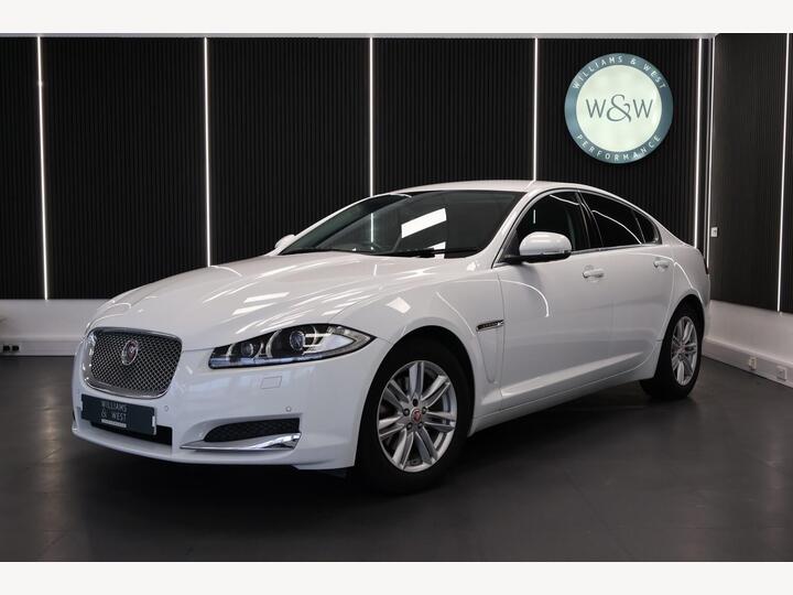 Jaguar XF 2.2d Luxury Auto Euro 5 (s/s) 4dr