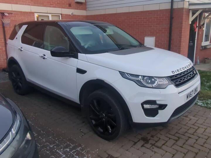Land Rover Discovery Sport 2.0 TD4 HSE Black Auto 4WD Euro 6 (s/s) 5dr