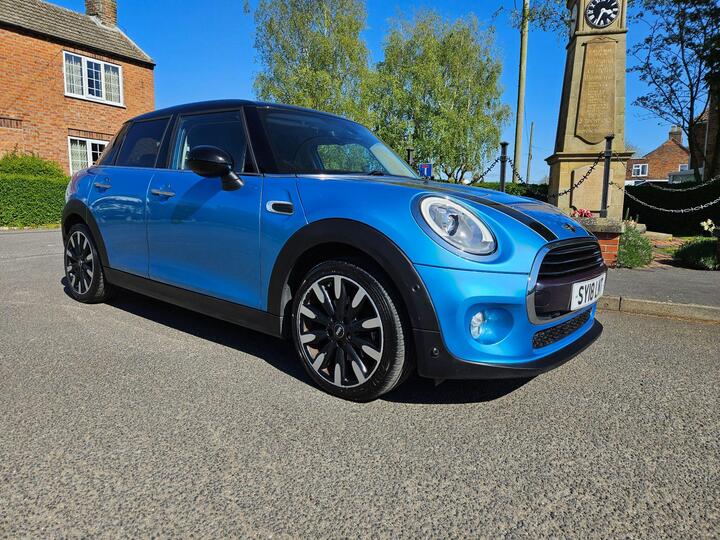 MINI Hatch 1.5 Cooper Auto Euro 6 (s/s) 5dr