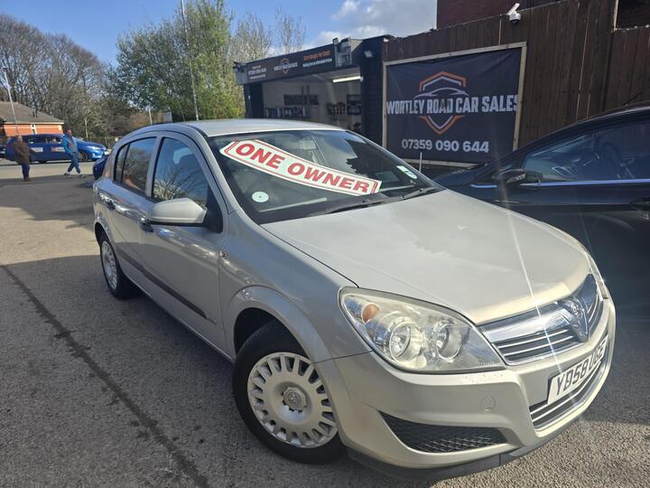 Vauxhall Astra 1.4i 16v Life 5dr
