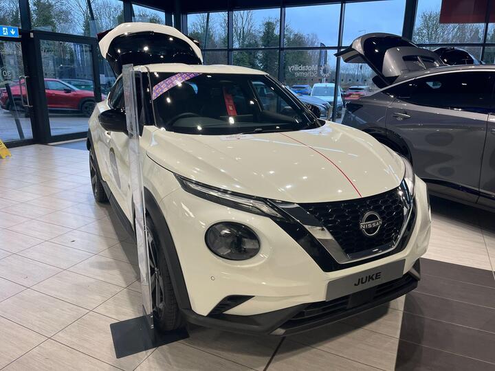 Nissan Juke 1.0 DIG-T Tekna Euro 6 (s/s) 5dr