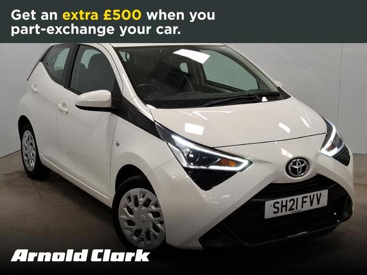 Toyota AYGO 1.0 VVT-i X-play Euro 6 5dr (Safety Sense)