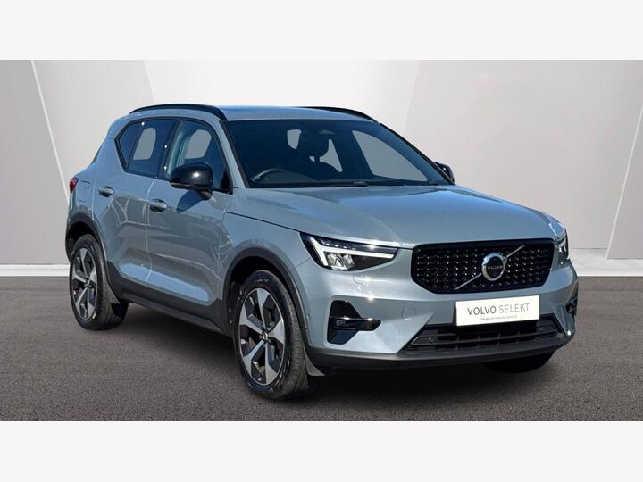 Volvo XC40 2.0 B4 MHEV Ultimate DCT Auto Euro 6 (s/s) 5dr
