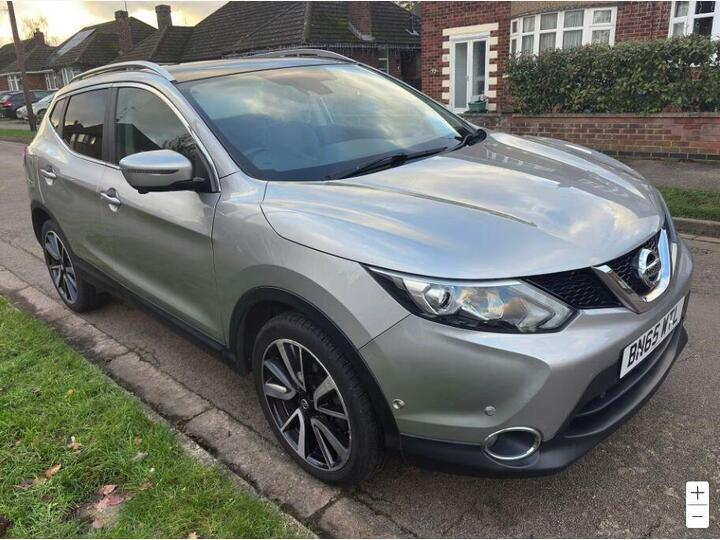 Nissan QASHQAI 1.6 DIG-T Tekna 2WD Euro 6 (s/s) 5dr