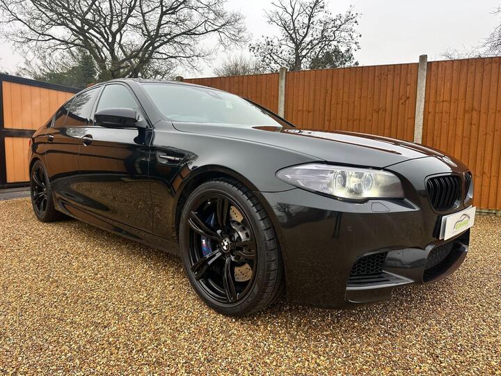 BMW M5 4.4 V8 DCT Euro 5 (s/s) 4dr